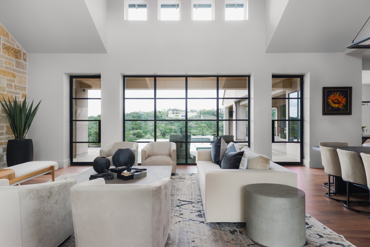 4717 Peralta Lane