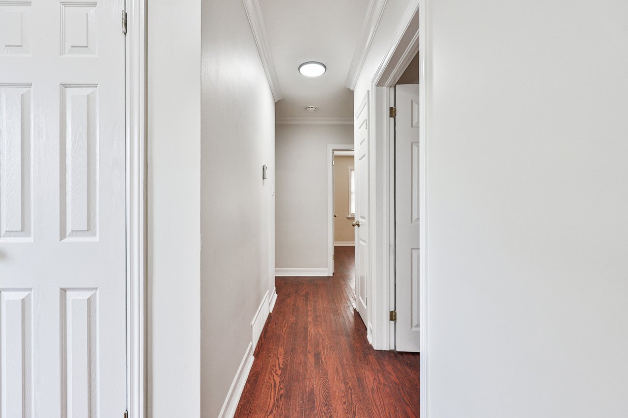 2063 Hixon Street, Oakville