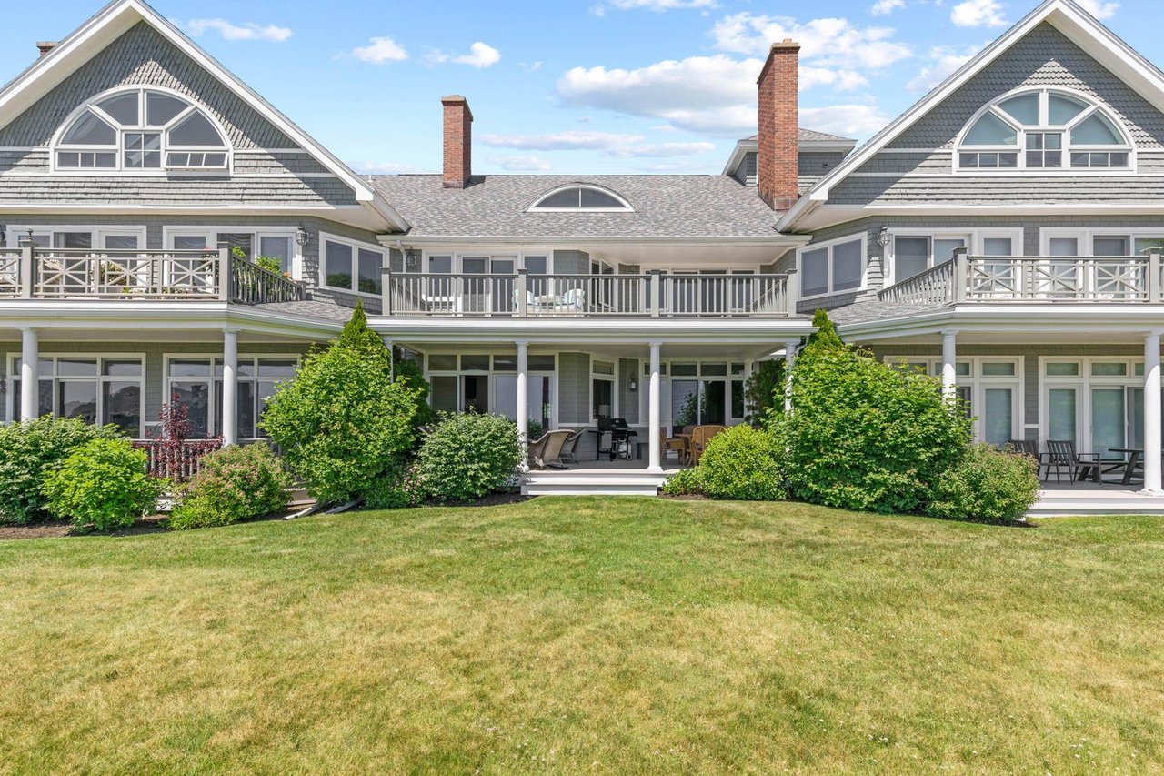 16 Atlantic Drive, Unit #: 16