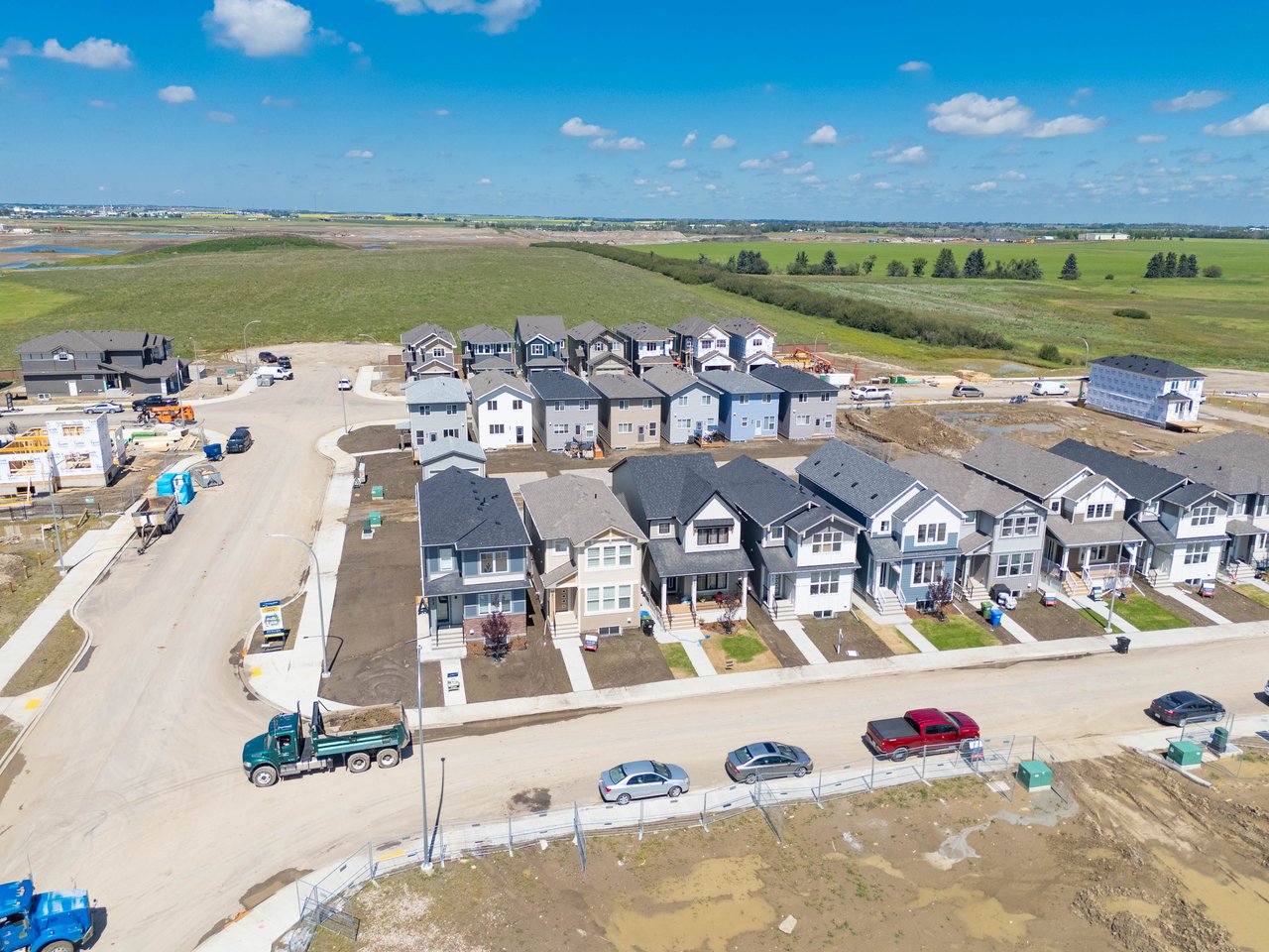 143 Belvedere Crescent SE