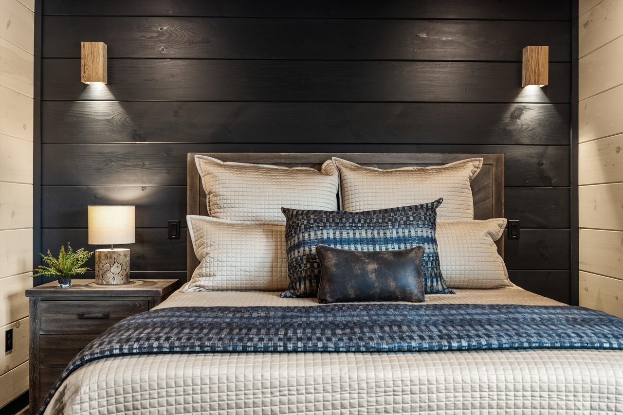 1362 Rambling Creek Way