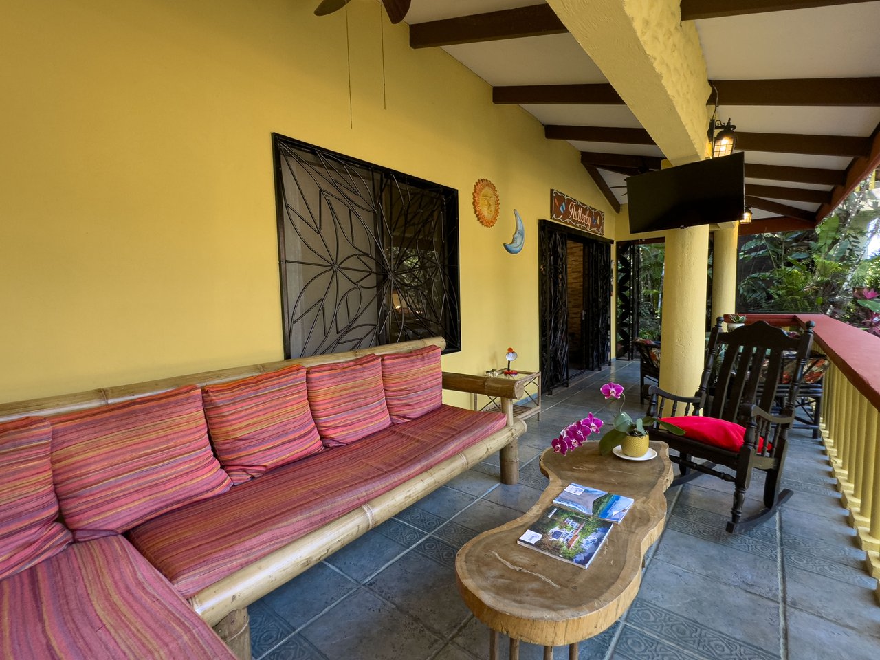 Flutterby Condo – Manuel Antonio’s Exclusive Rainforest Haven