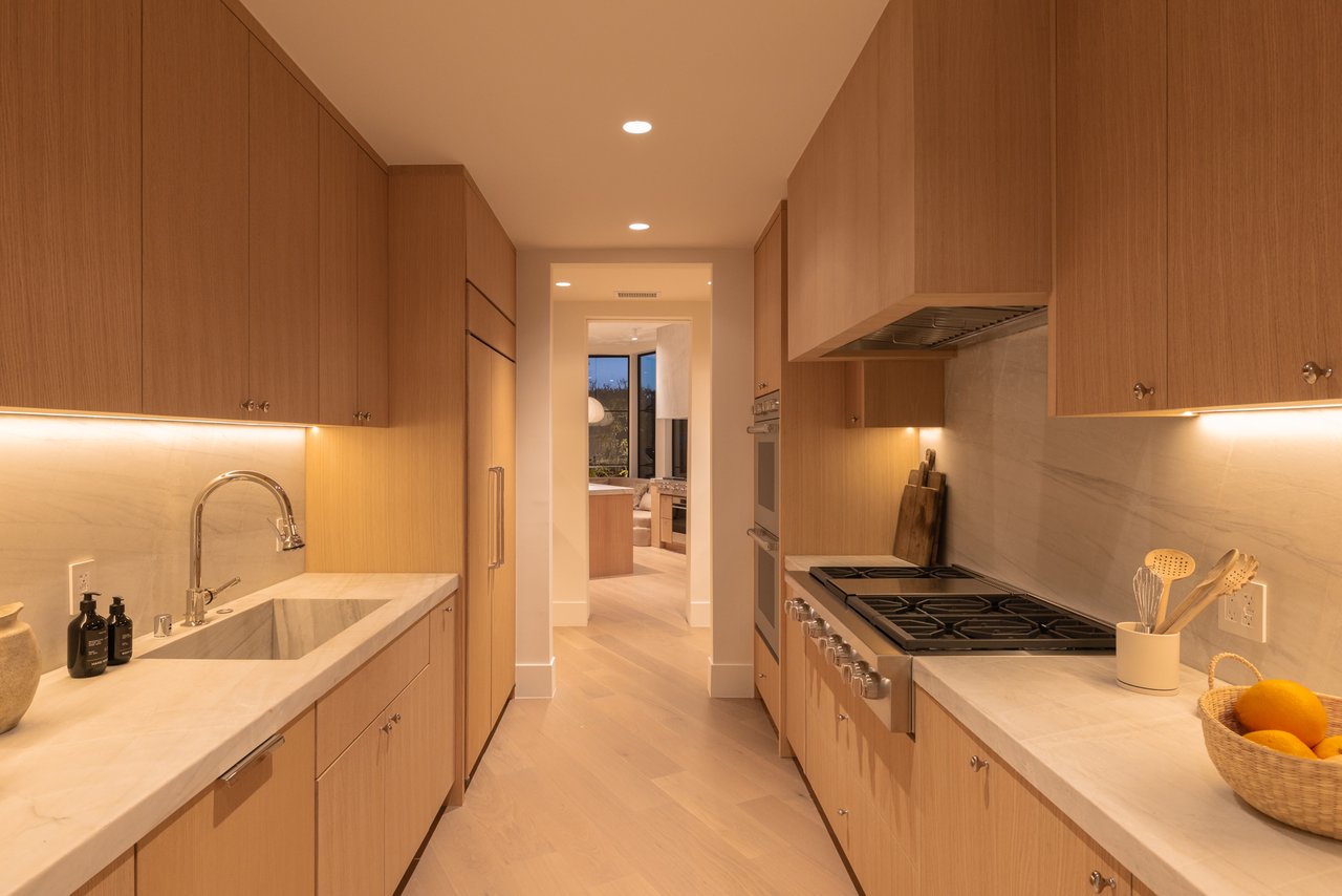 1122 La Altura Rd, Beverly Hills