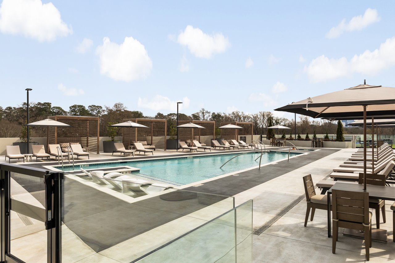 2425 Peachtree Road NE Unit 1406