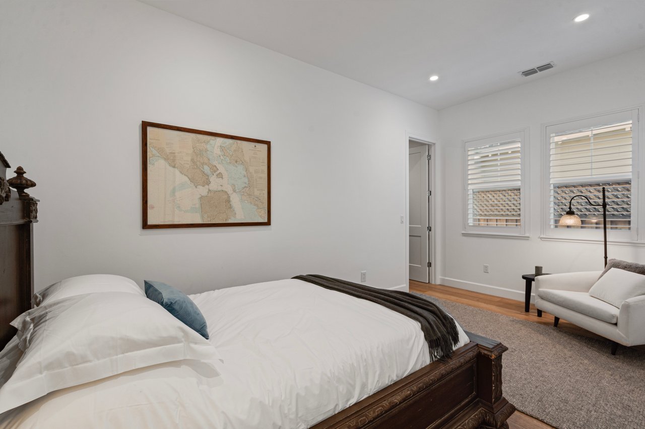 280 Pacific Heights Dr