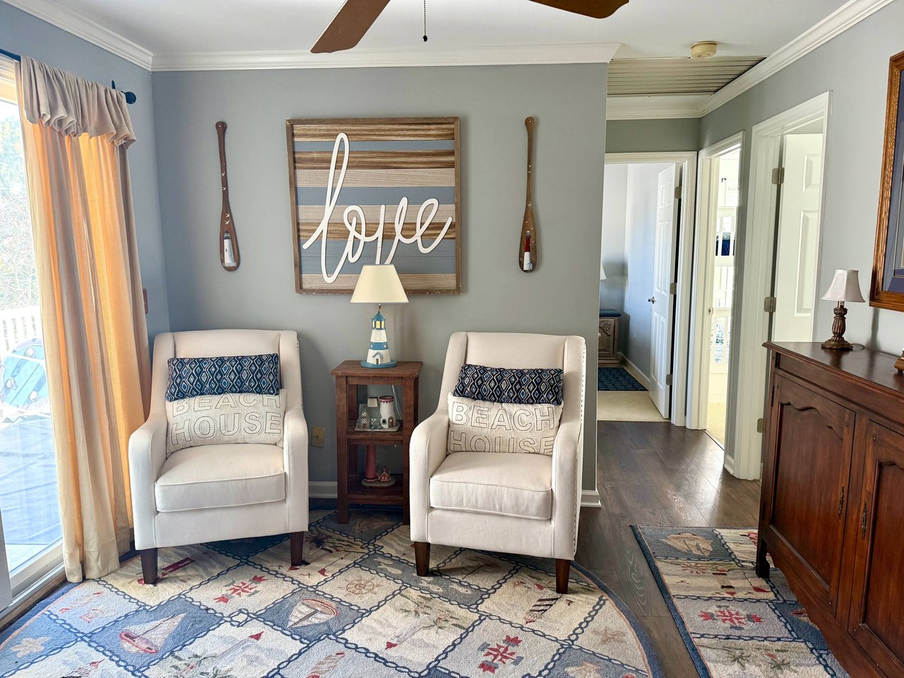 #268 Charming Coastal Retreat