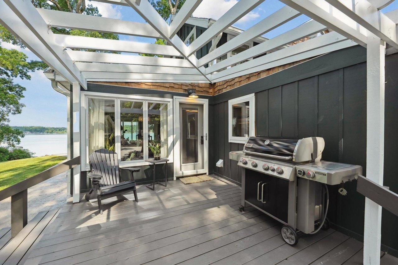 240 AQUAMARINE DRIVE