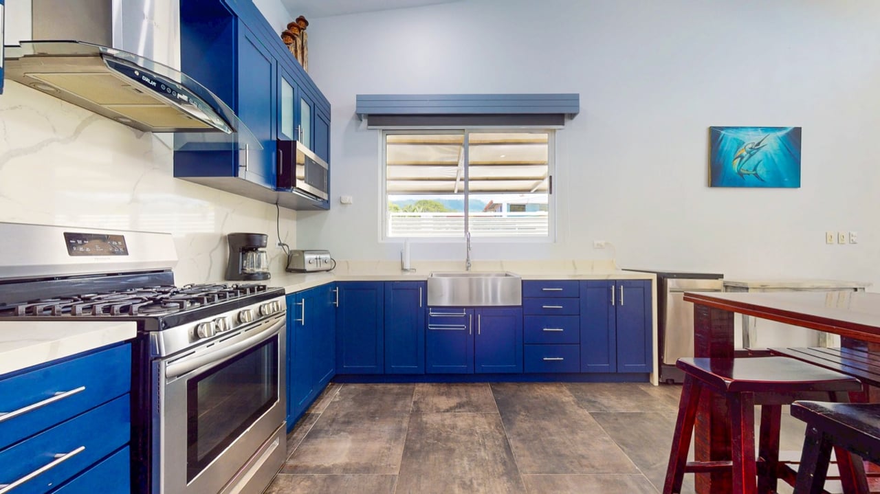 Immaculate 3-Bedroom Home with Pool Near Marino Ballena National Park