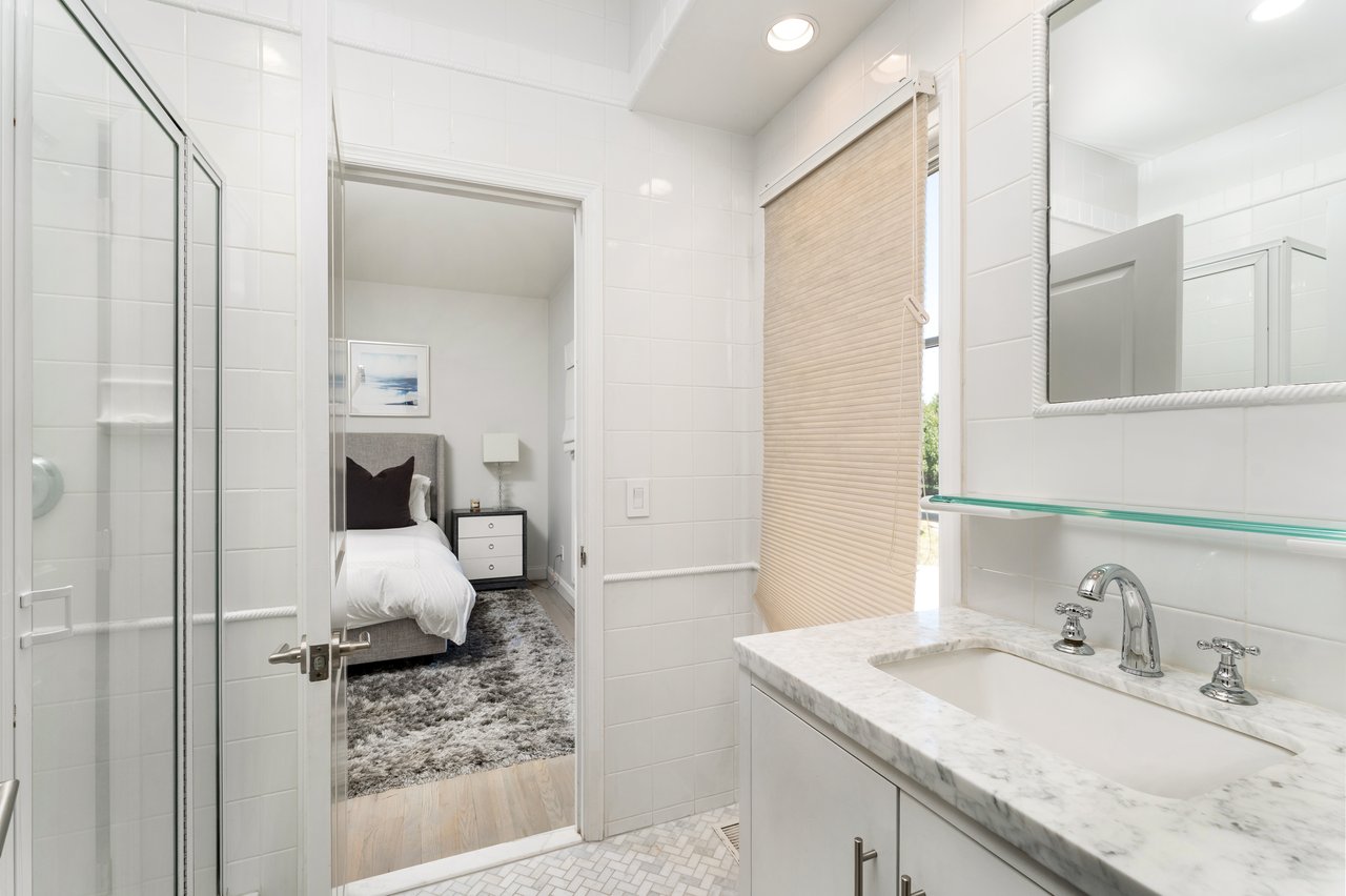 Southampton Village Summer Rental with Tennis / Pool