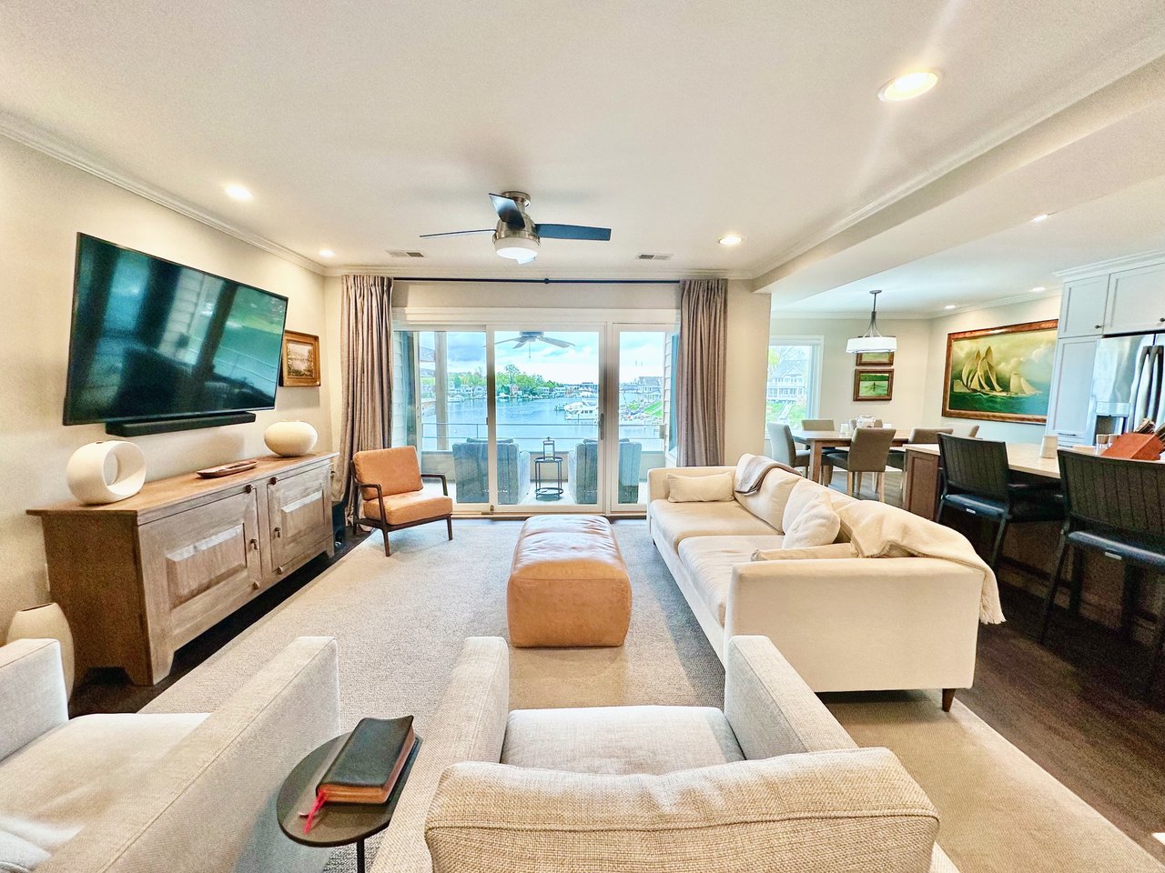 13 PRESIDENT POINT DR #13B2