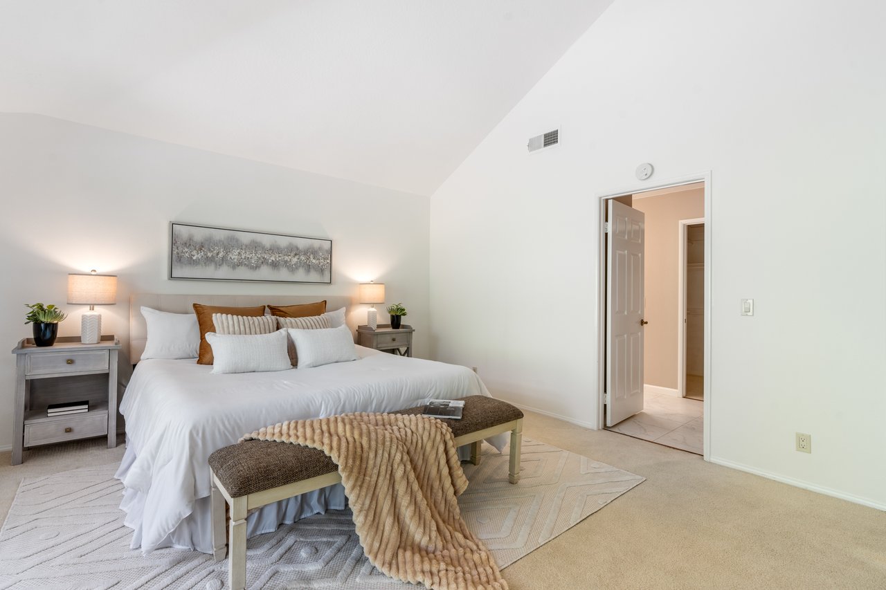 28385 Borgona, Mission Viejo 92692	