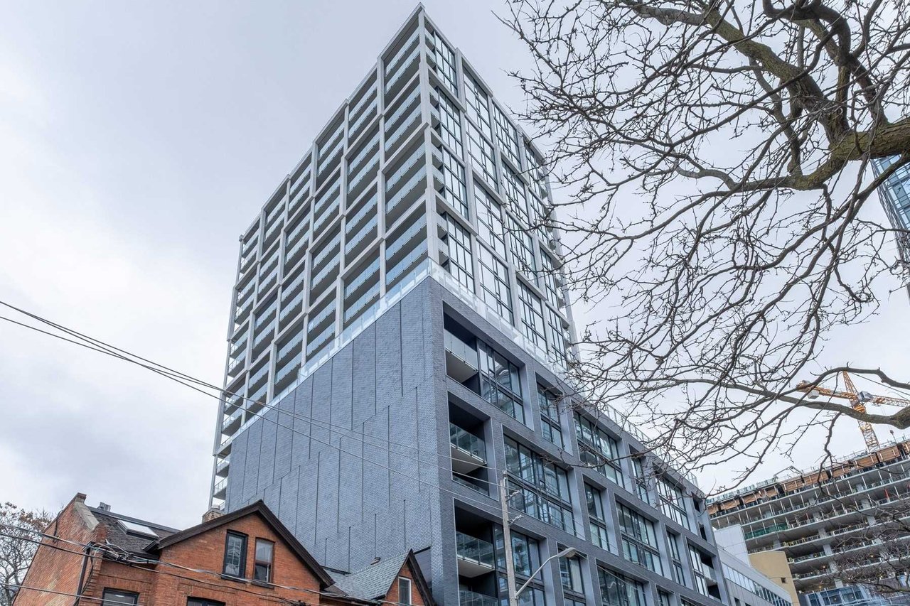 55 Ontario St, Ste 607