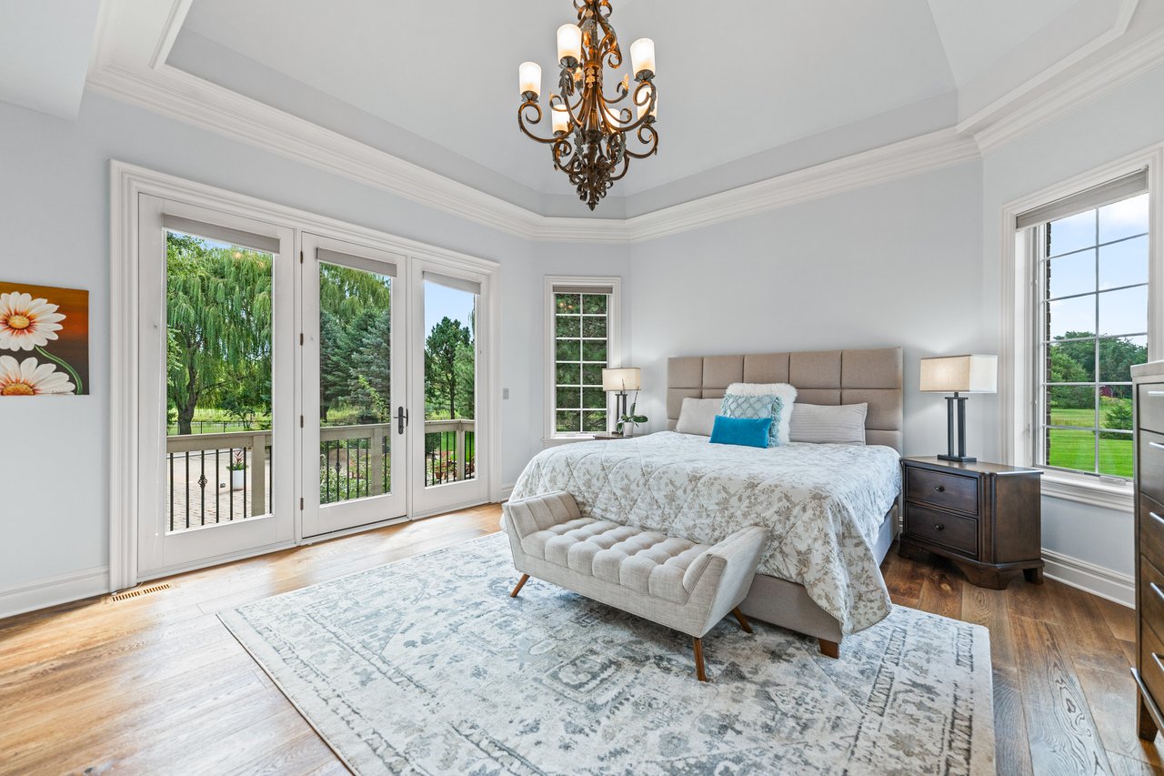 Luxury Living with First-Floor Suites in Prairie Lakes, St. Charles