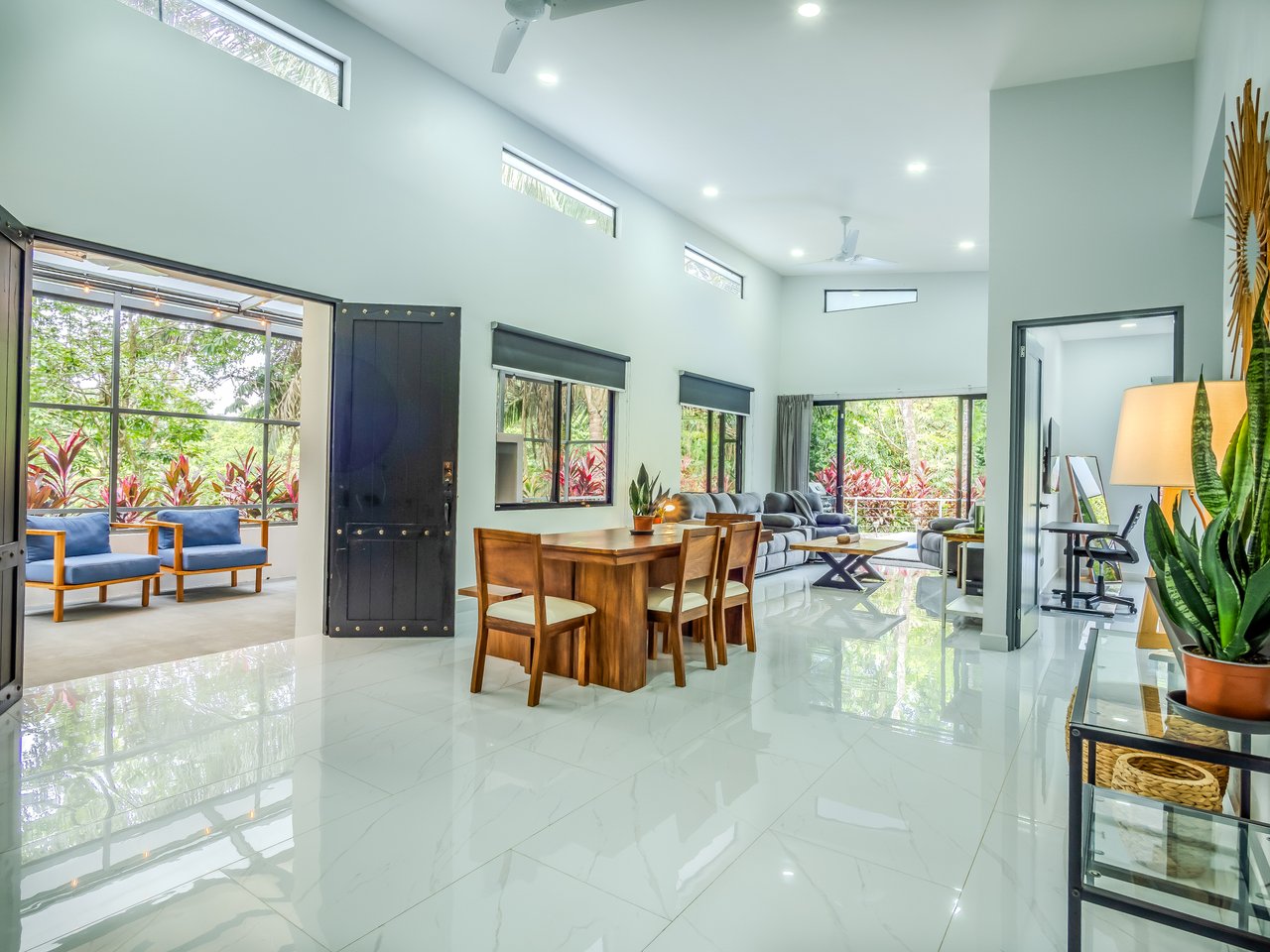 Modern 3-Bed Jungle Home with River and Pool in Cinco Ventanas Ojochal
