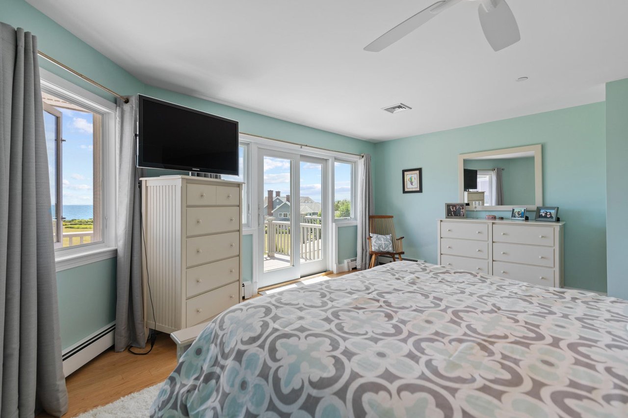 16 Atlantic Drive, Unit #: 16