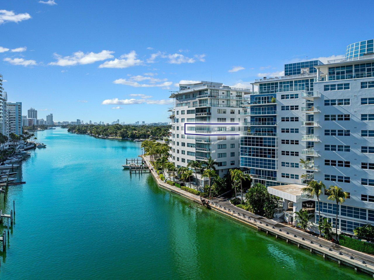 Aqua Gorlin Residence 703