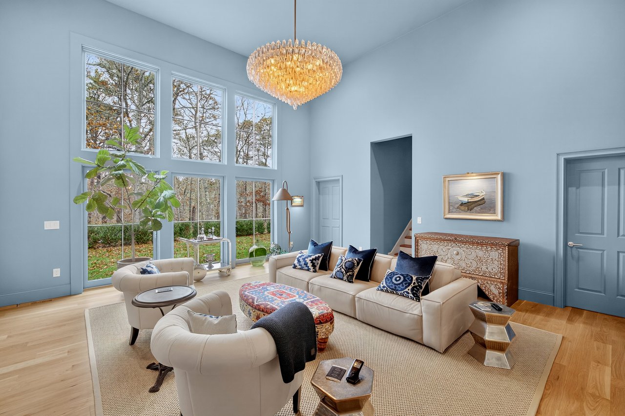 A Turnkey Seapuit Offering in Osterville