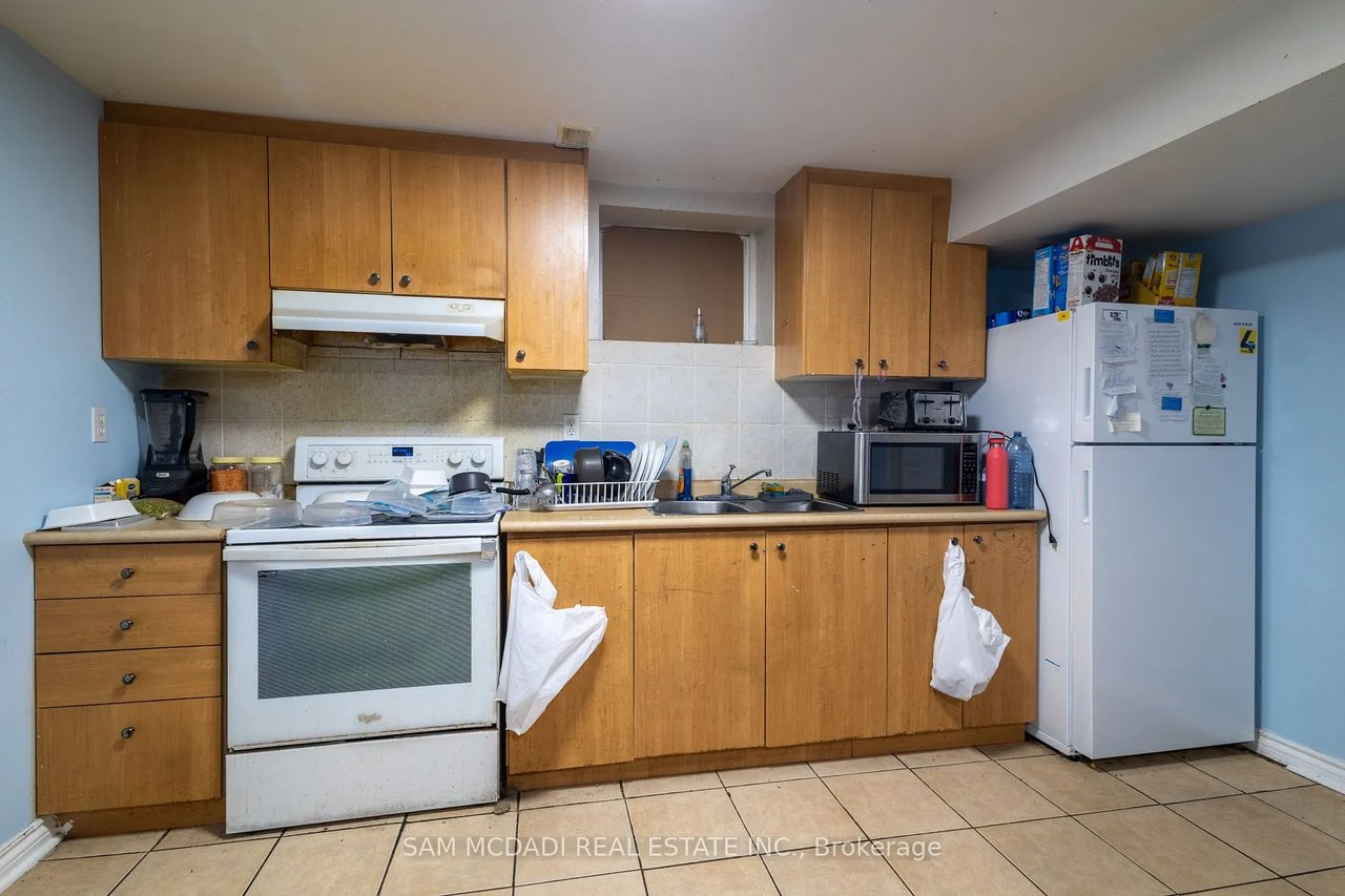 4649 James Austin Dr