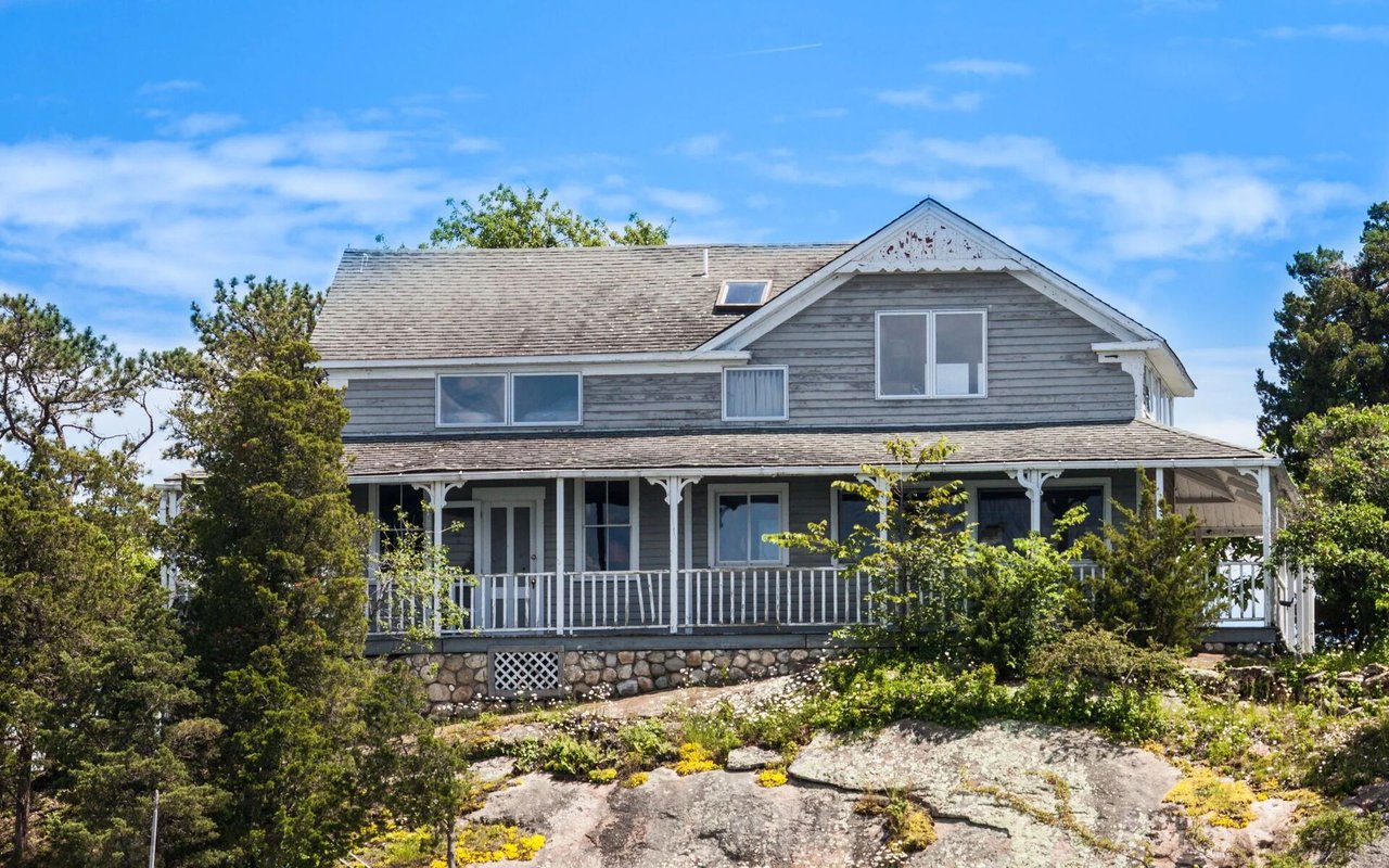 Newlands / Pine Brook Hill / East Foothills