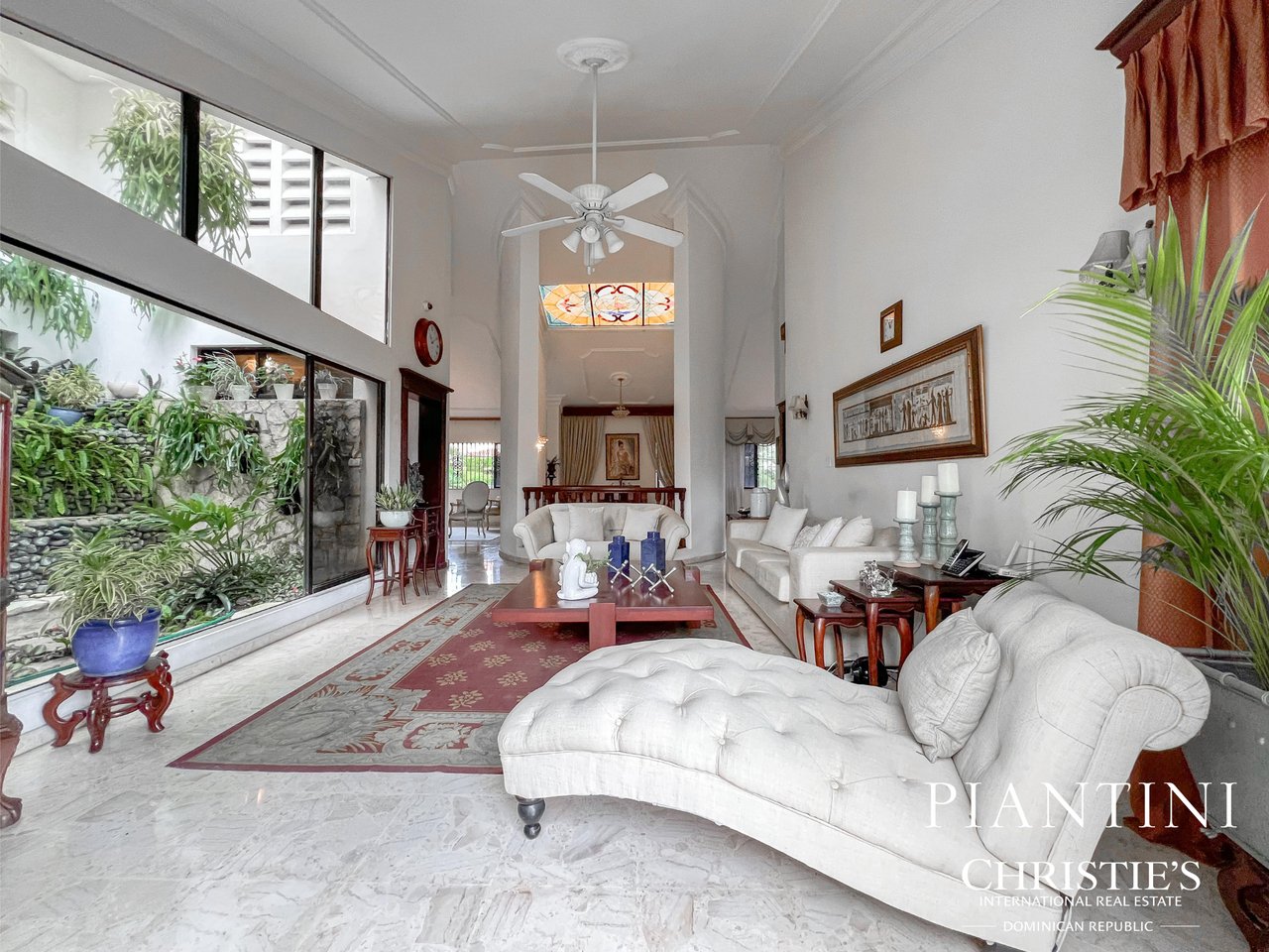 Casa Rios, Santo Domingo