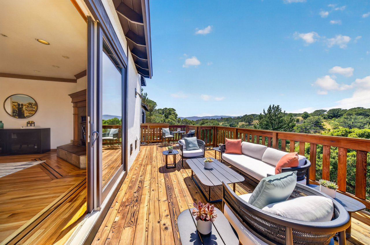 Expansive & Private Novato Estate