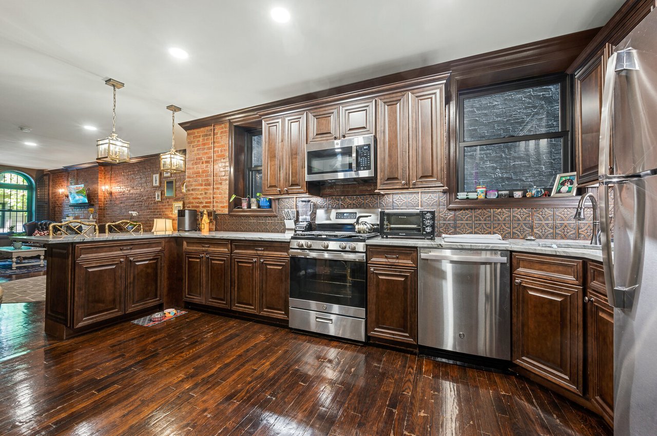 555 W 149TH Street 1