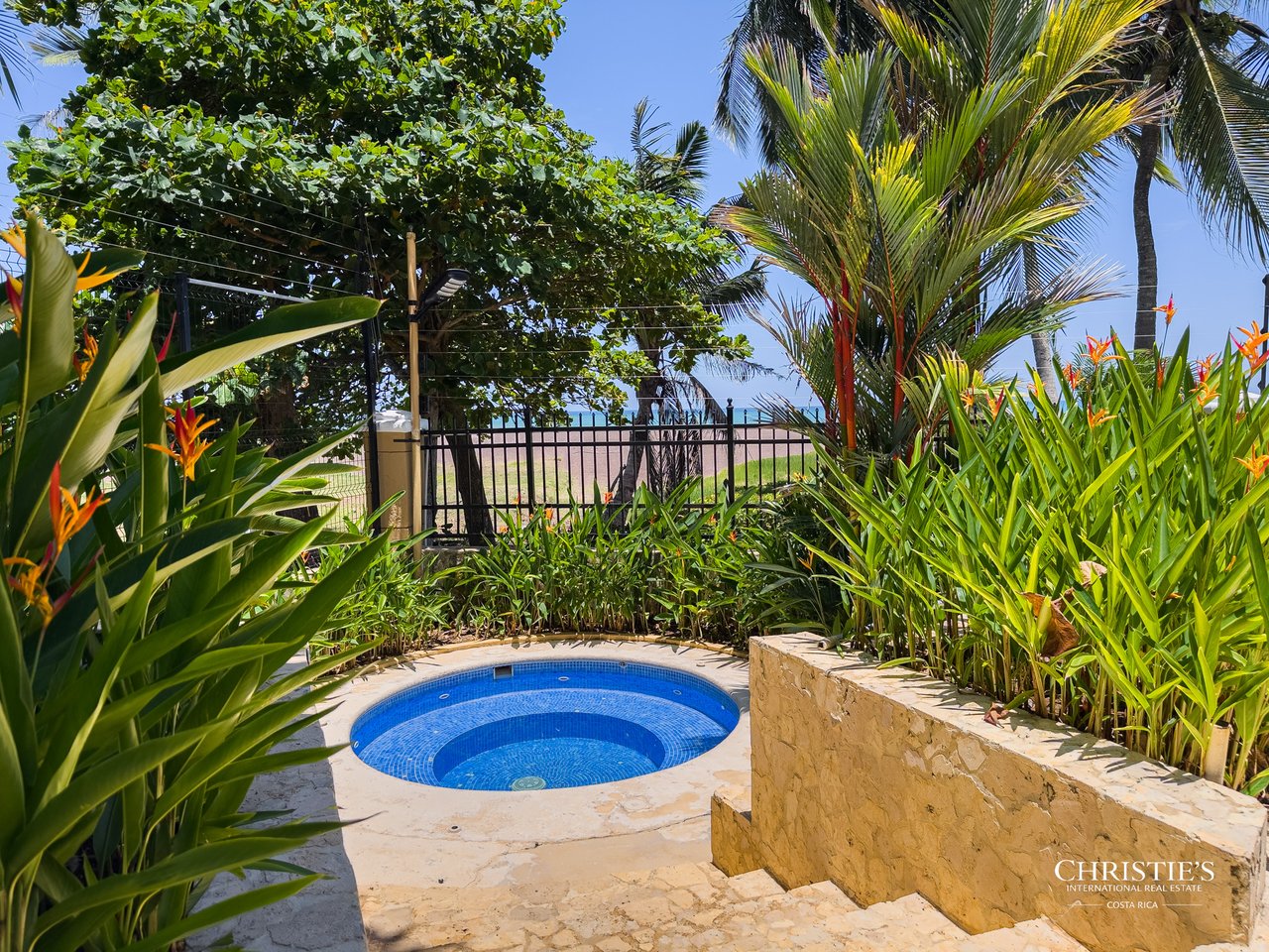 Acqua | Exclusive Oceanfront Living in Jacó