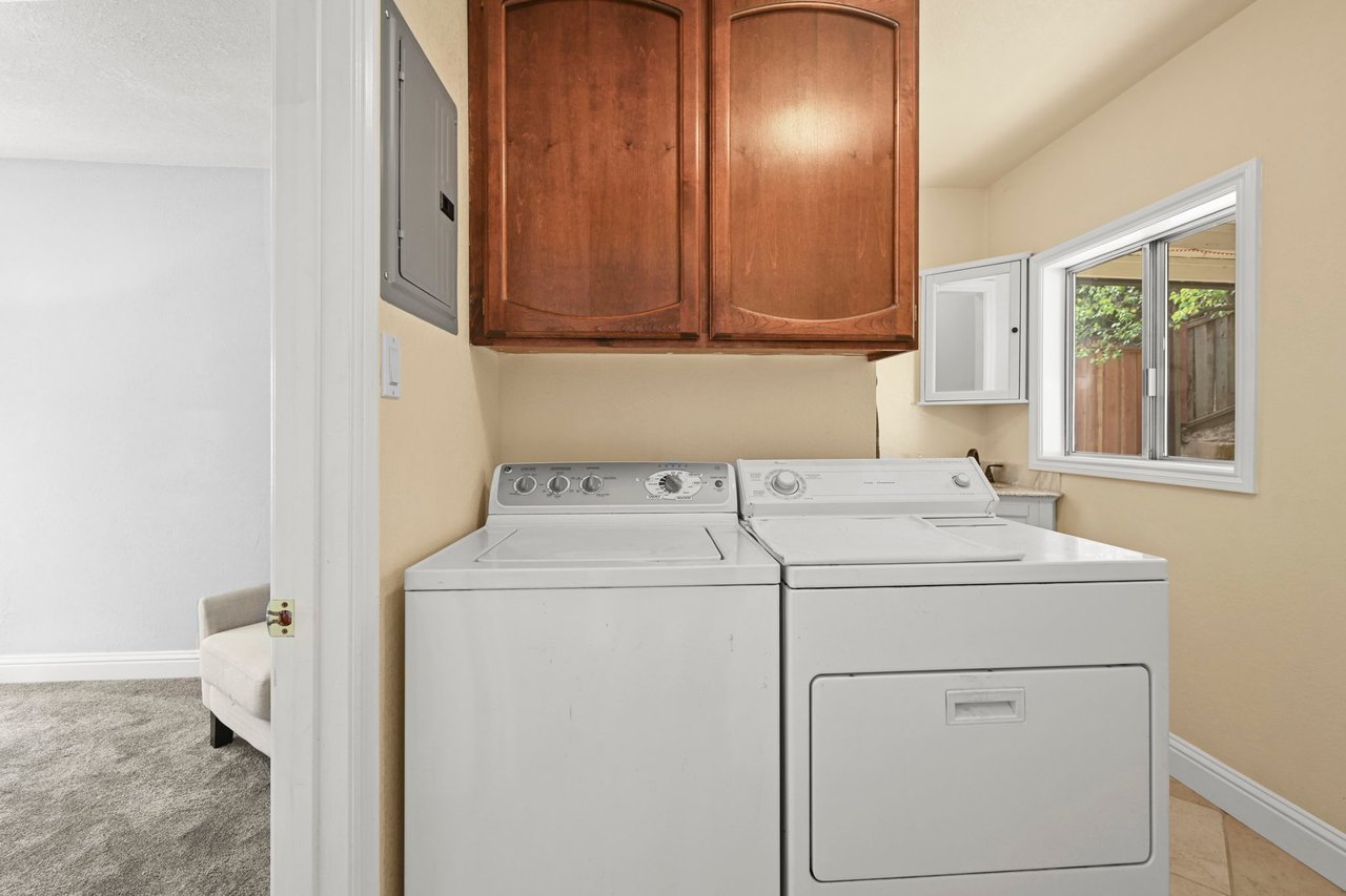 3840 Canyon Way, Martinez