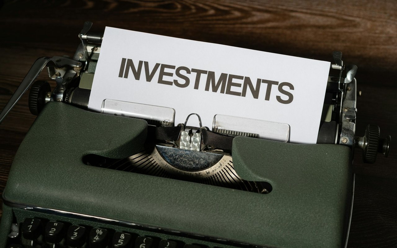 The Role of Commercial Property in a Balanced Investment Portfolio