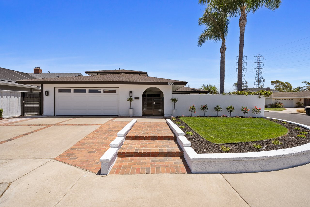 21212 Binghampton Cir