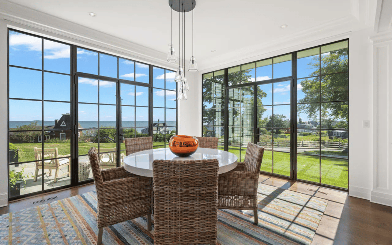 161 Falcon Road, Guilford, CT 06437