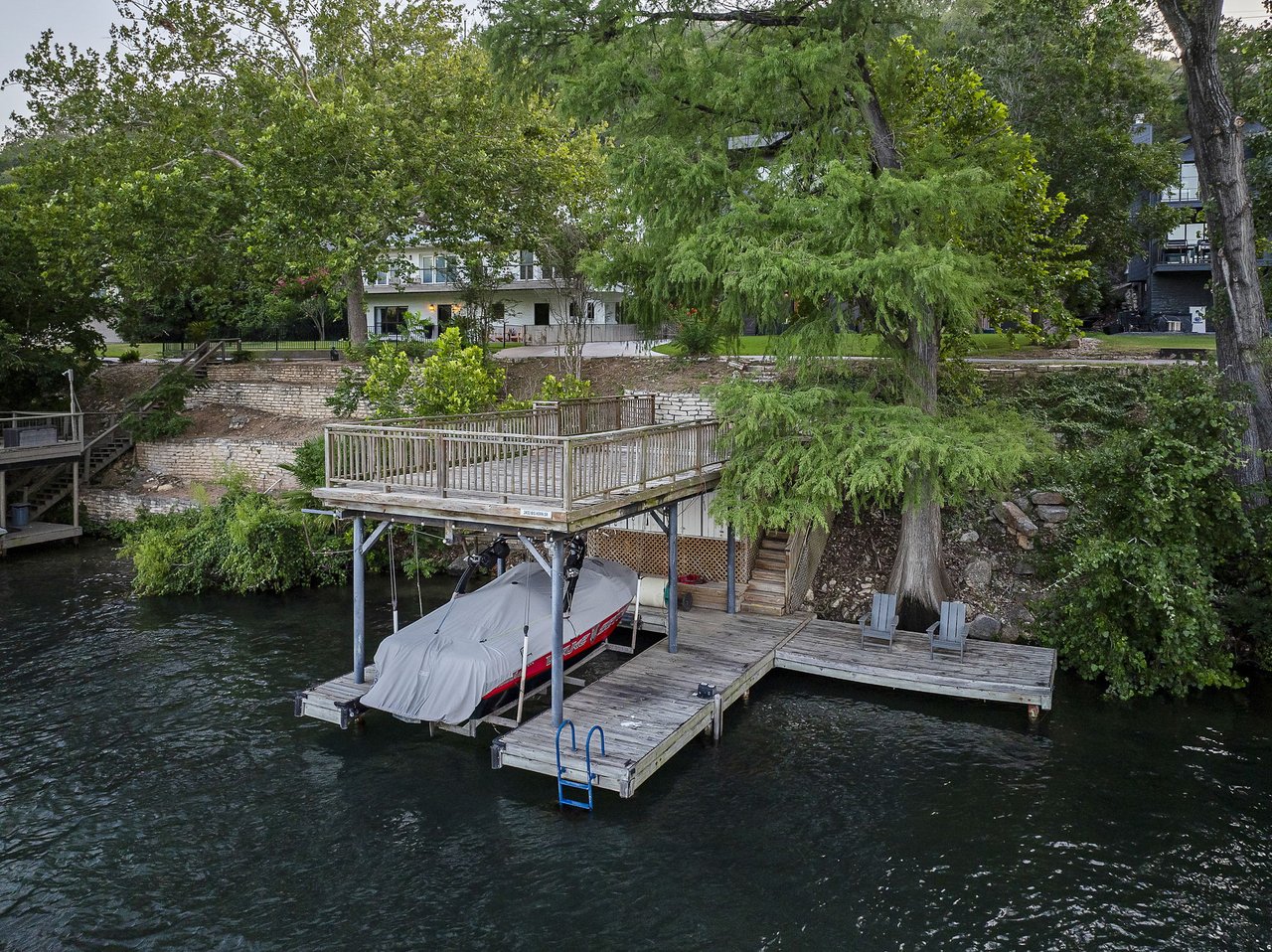 Lake Austin Waterfront