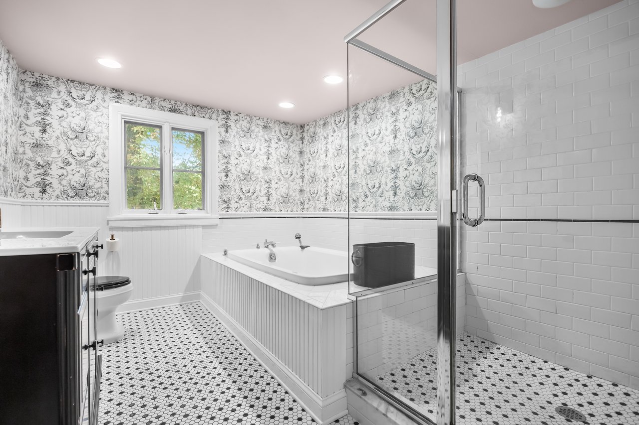 45 Bordentown Crosswicks Rd