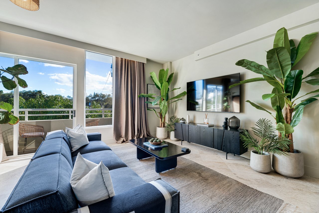 3250 Grand Avenue #306