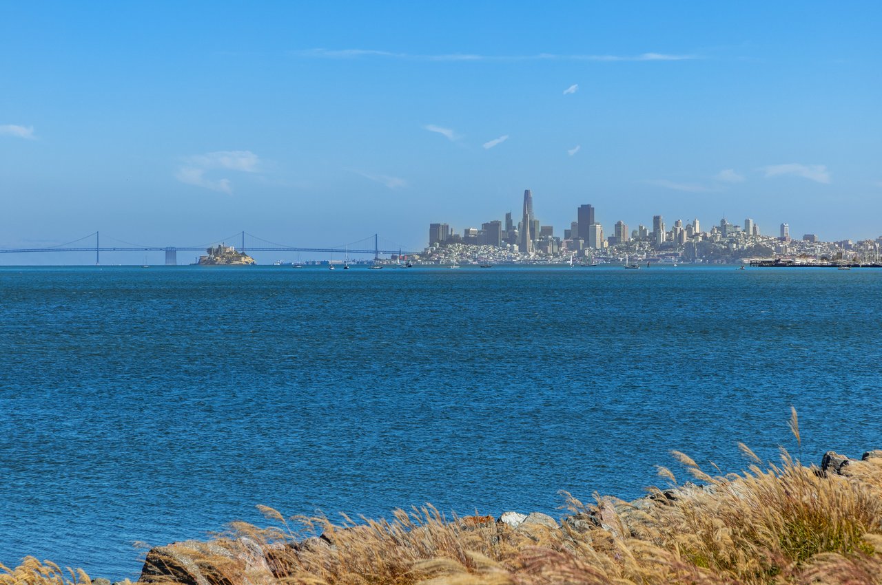 Sweeping Views Across the Bay