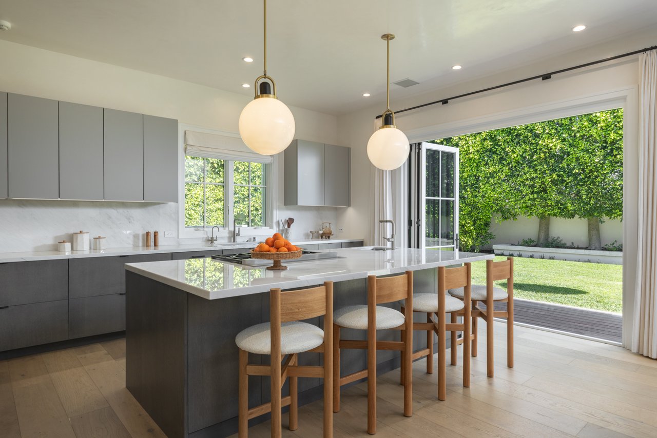 550 Spoleto Dr, Pacific Palisades