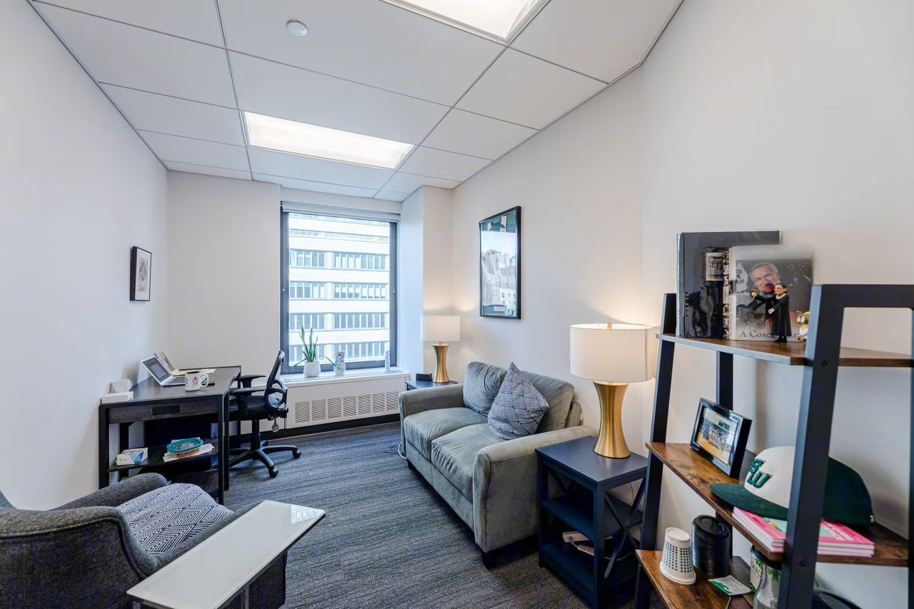 633 3rd Ave #38C