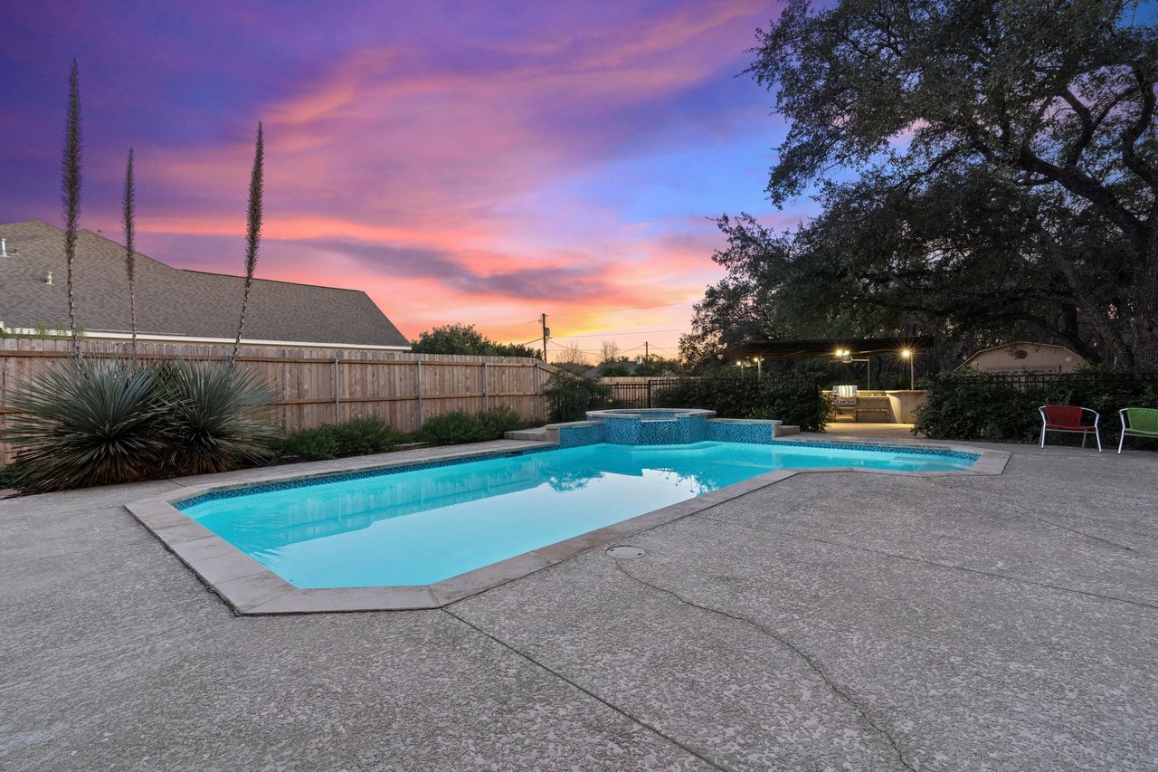 3813 McNeil Dr