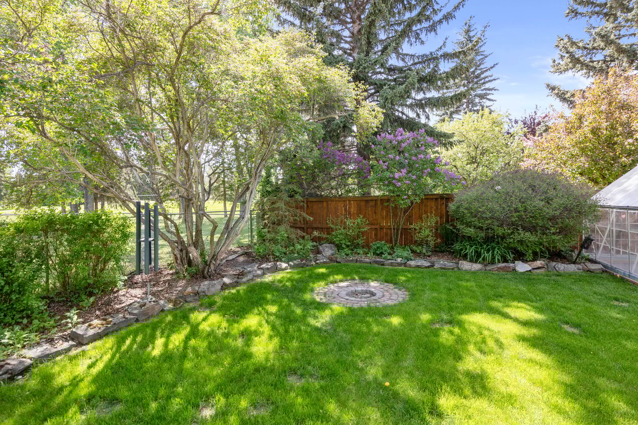 11023 Willowfern Drive SE
