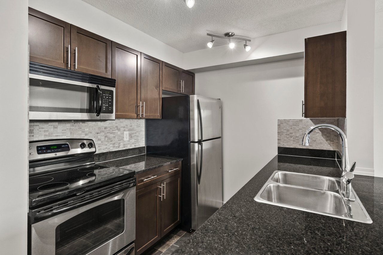 625 Glenbow Drive Unit: 1403