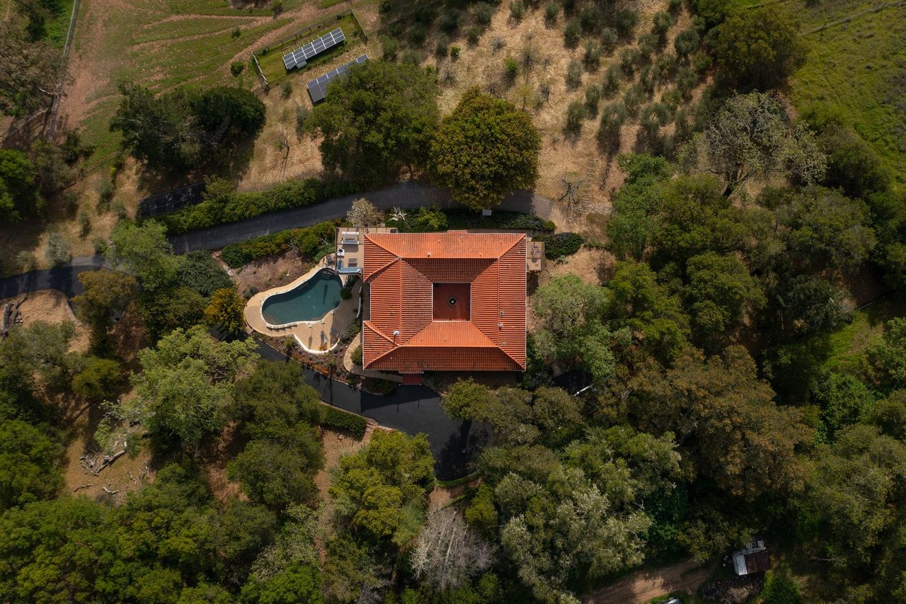 1163 Mountain Pine Rd