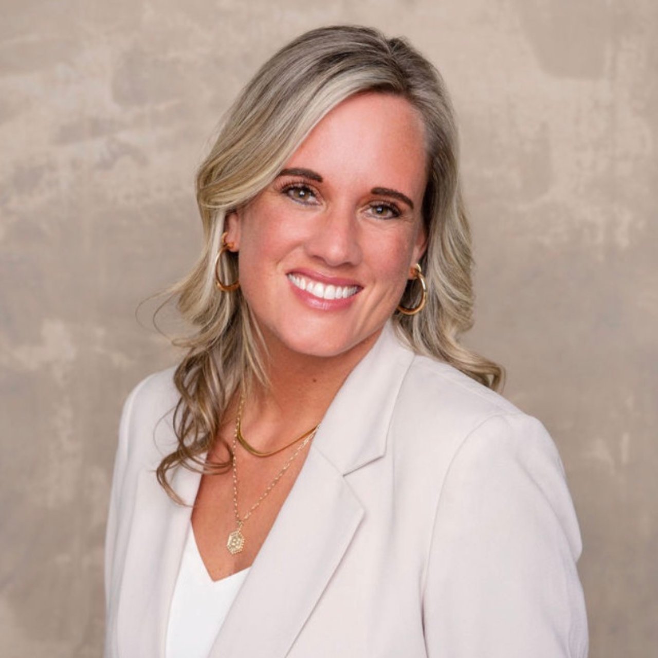 Erika Haar Madison, WI Real Estate Agent Headshot