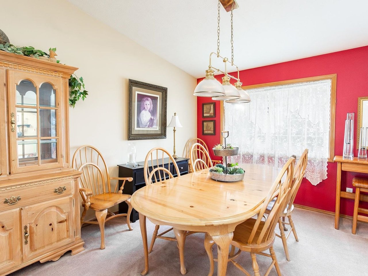 9706 N Ridgecrest Dr