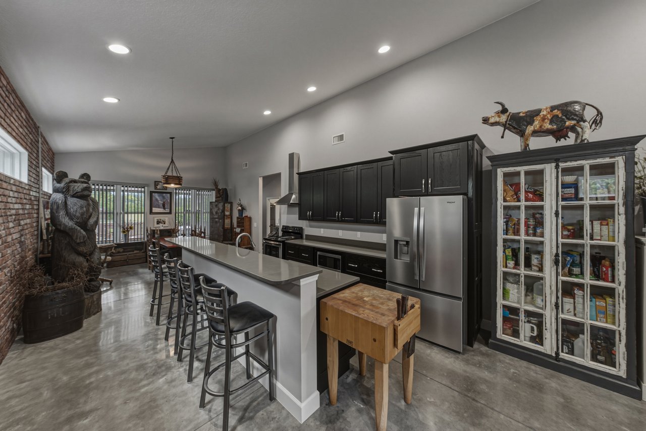 13031 Bellamy Brothers Blvd