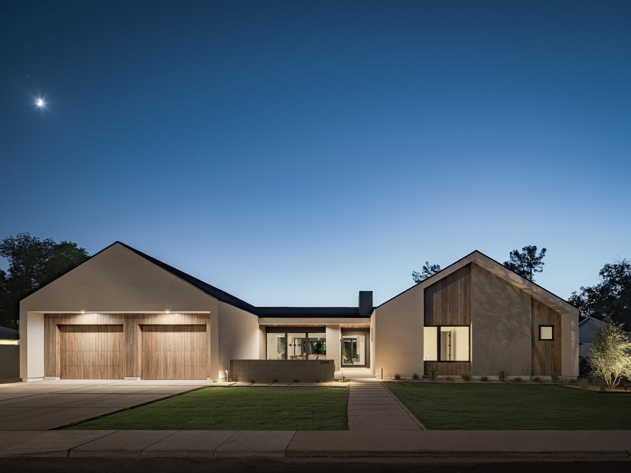 3046 N 45TH Street