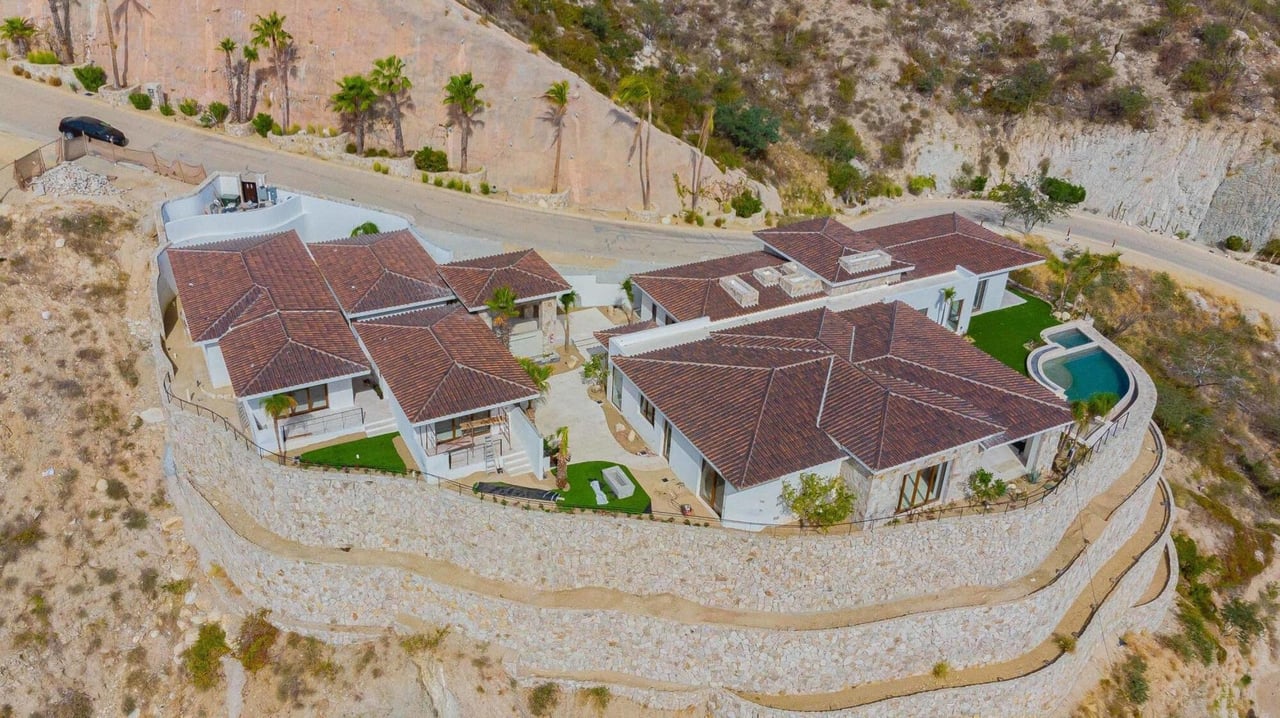 SINGLE-LEVEL HOMES IN CABO