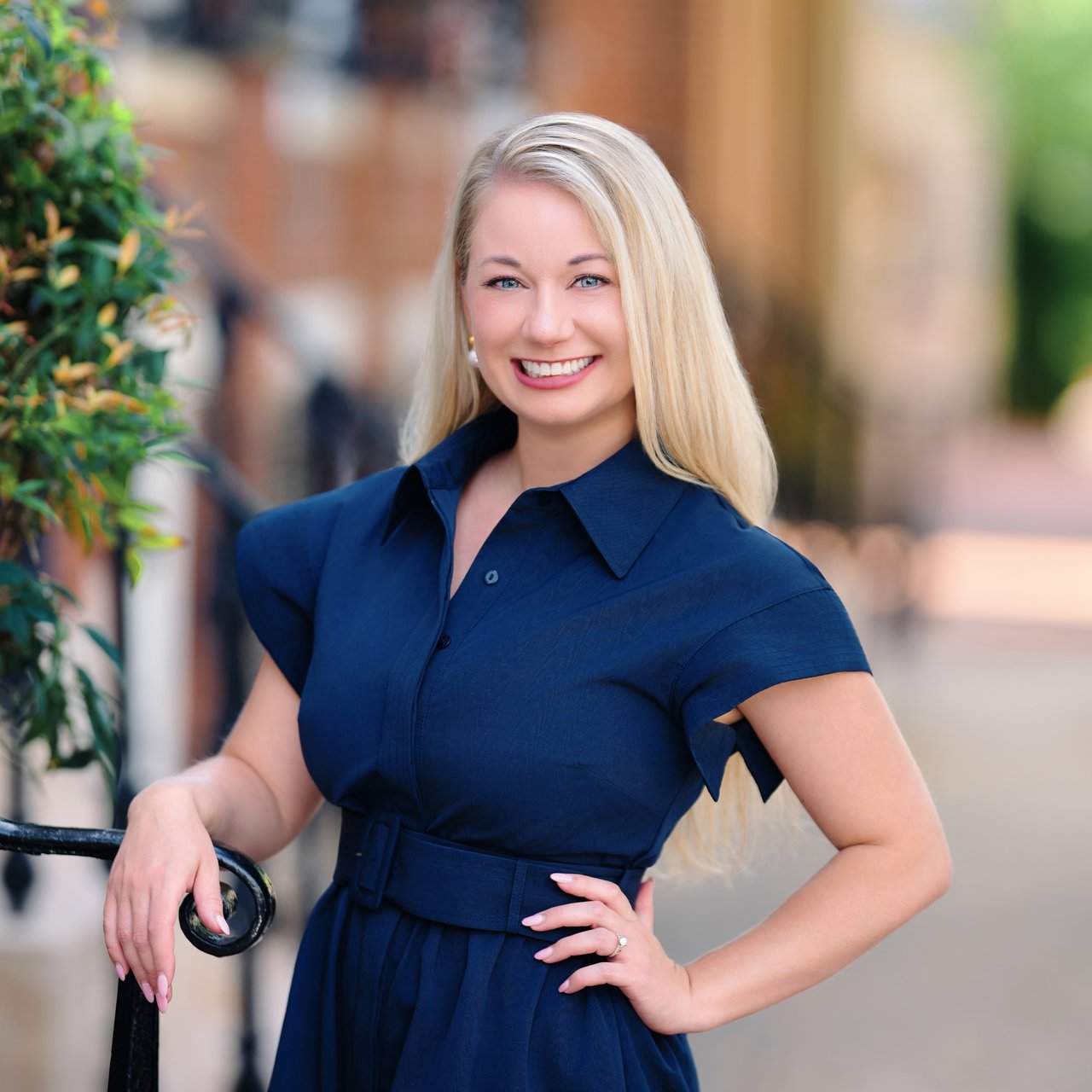 Christina Berkowitz Alexandria, VA Real Estate Agent Headshot
