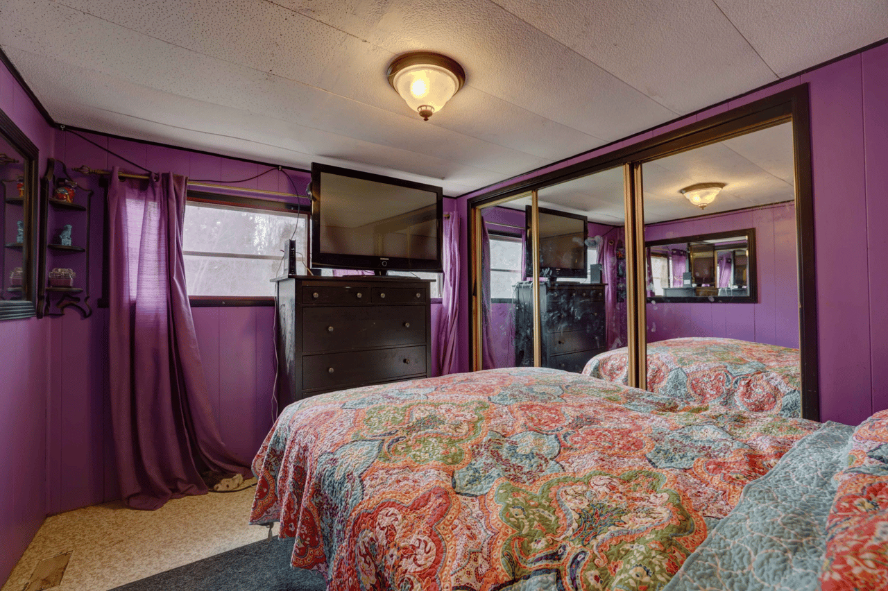 Just Listed: Manufactured Home in Southwest Bend with Sunroom