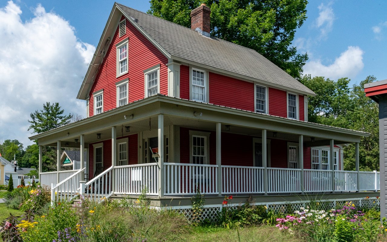 Stratton by the Sound