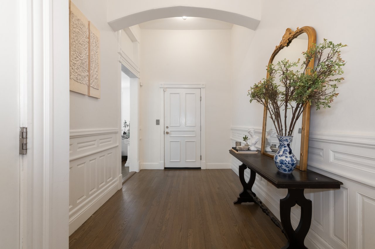 55 W Broadway, Unit 3